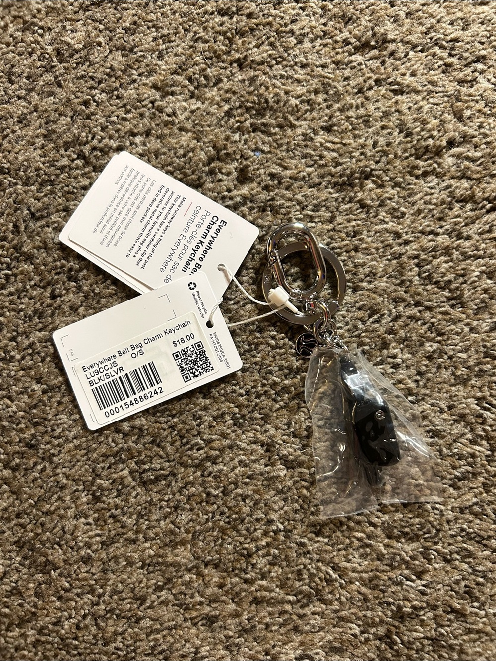 Lululemon belt bag keychain